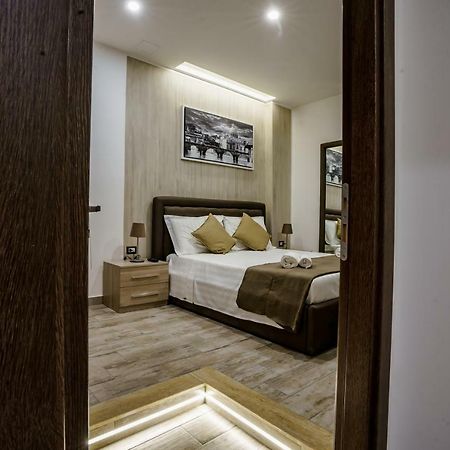 Noemi'S Rooms Guest House โรม ภายนอก รูปภาพ